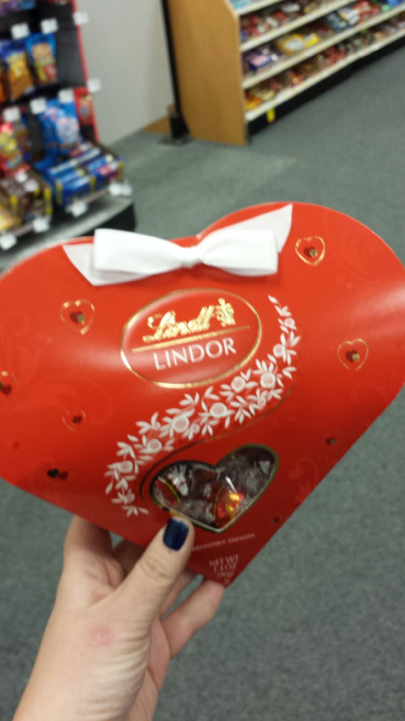 Illustration for article titled Your Valentines Day Candy Has Been Sitting in a CVS Stockroom for 2 Weeks Now